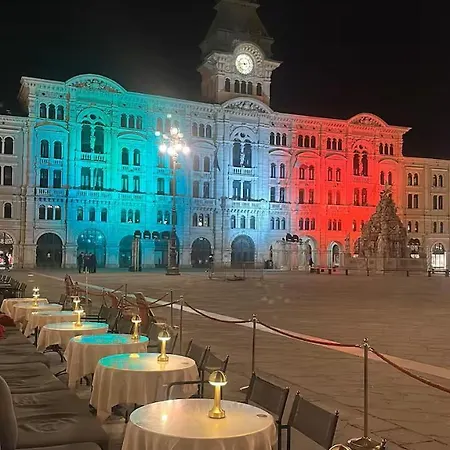 Lutomic Apartmant By The Sea * Trieste